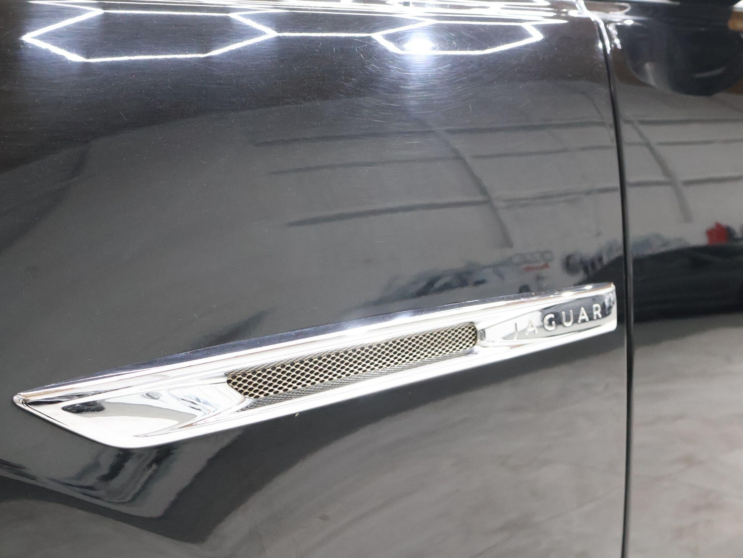 Used Jaguar XJ 2010 for sale - 76174888: Photo 66