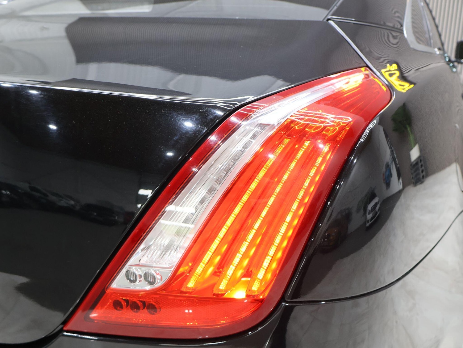 Used Jaguar XJ 2010 for sale - 76174888: Photo 67