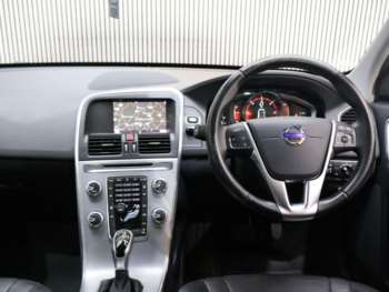 Used Volvo XC60 2017 for sale - 74822998: Photo