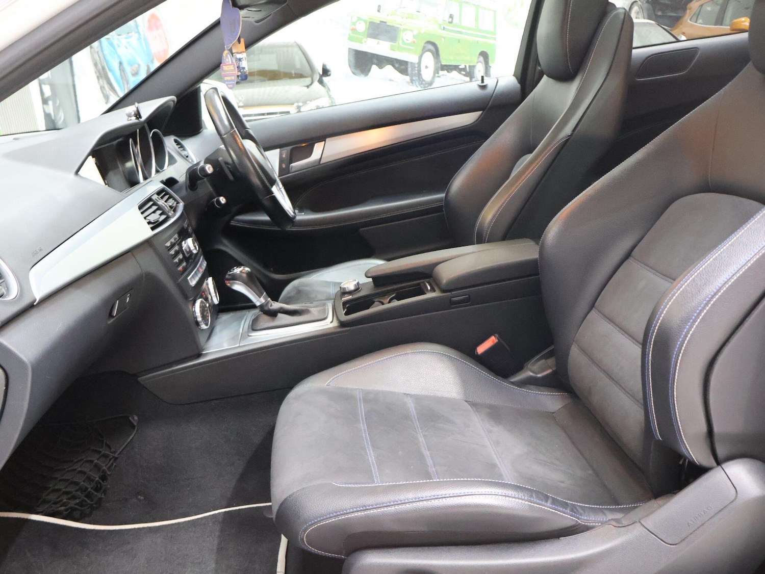 Used Mercedes-Benz C-Class 2014 for sale - 76085486: Photo 14