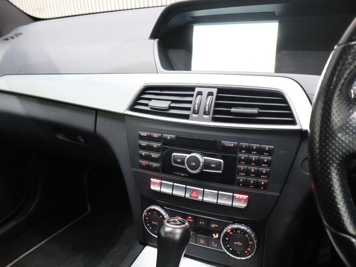 Used Mercedes-Benz C-Class 2014 for sale - 76085486: Photo 23