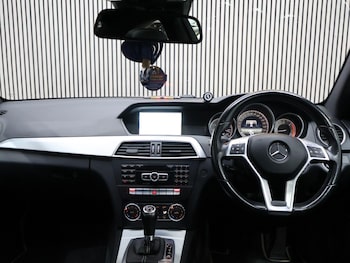 Used Mercedes-Benz C-Class 2014 for sale - 76085486: Photo