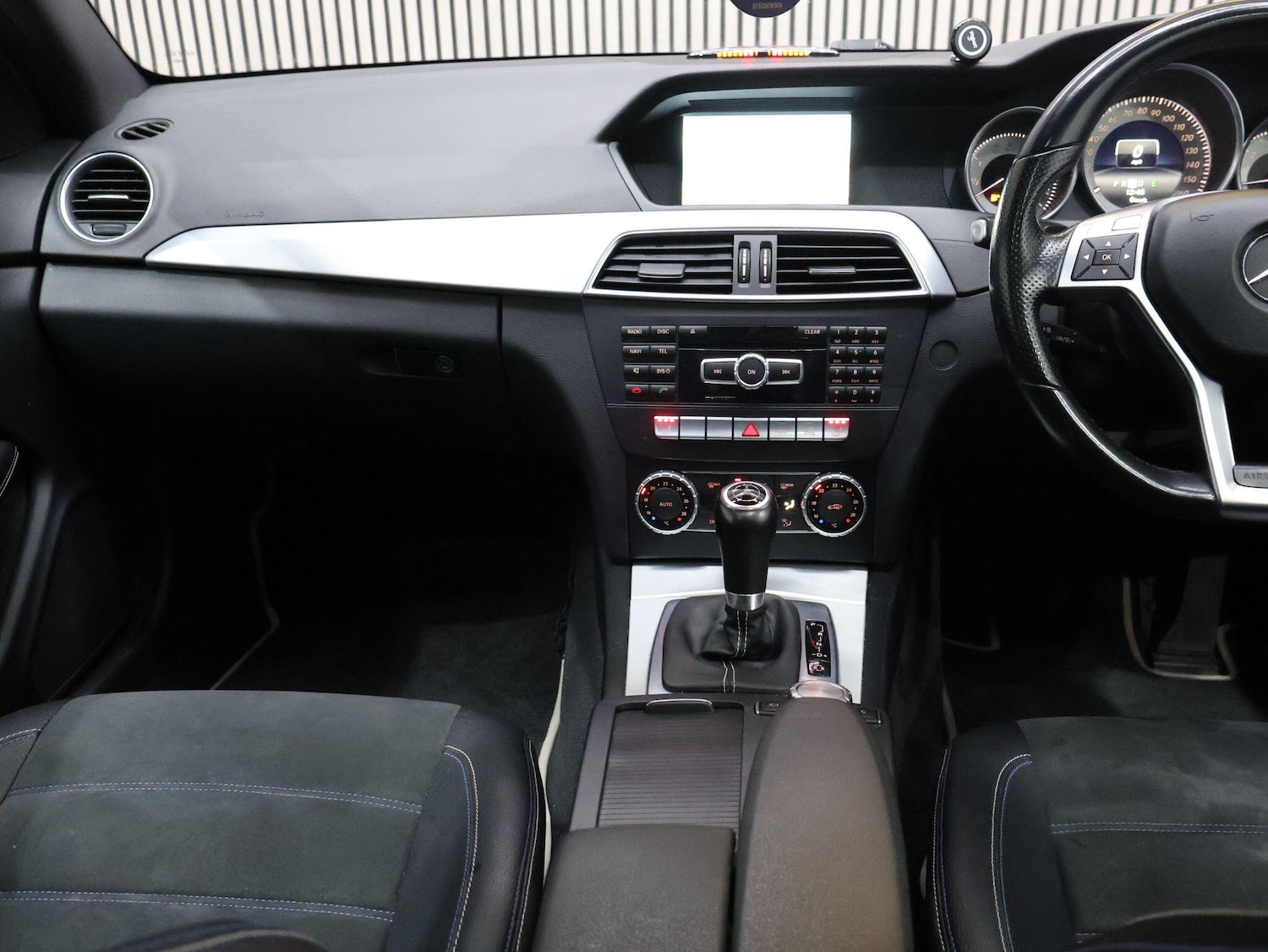Used Mercedes-Benz C-Class 2014 for sale - 76085486: Photo 46