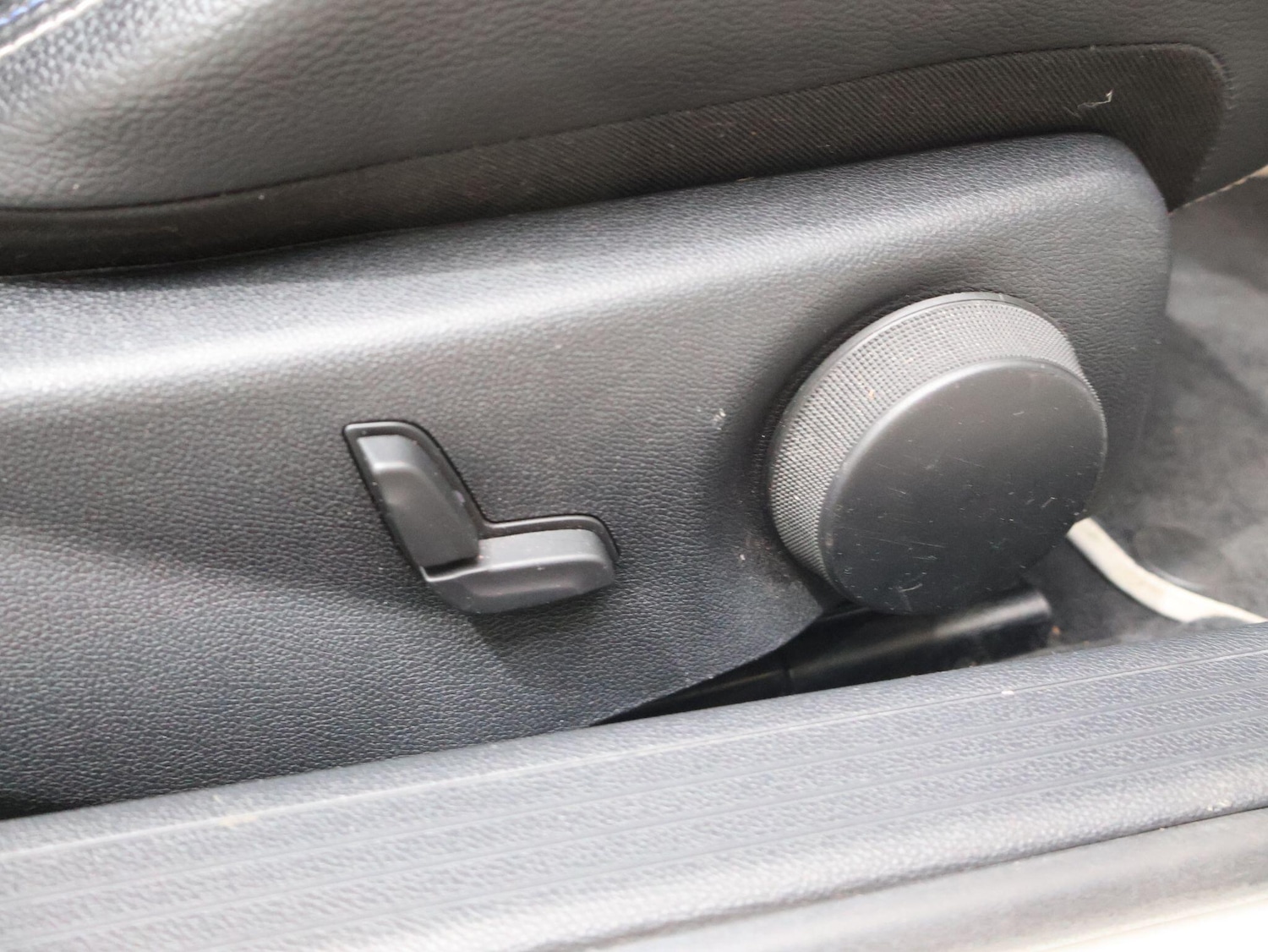 Used Mercedes-Benz C-Class 2014 for sale - 76085486: Photo 52