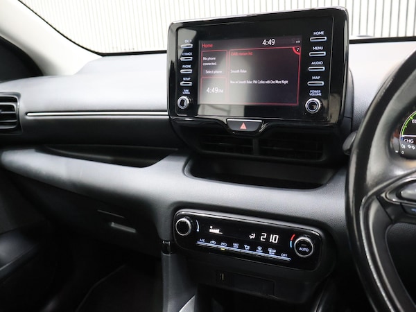 Used Toyota Yaris 2020 for sale - 76200173: Photo 23