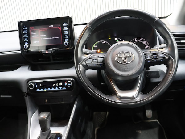 Used Toyota Yaris 2020 for sale - 76200173: Photo 3