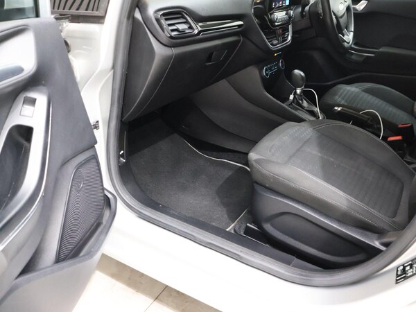 Used Ford Fiesta 2017 for sale - 74738536: Photo 16