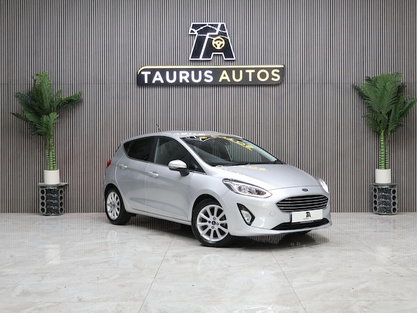 Used Ford Fiesta 2017 for sale - 74738536: Photo 1