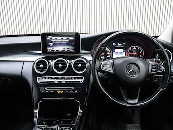 Used Mercedes-Benz C-Class 2015 for sale - 75414561: Photo
