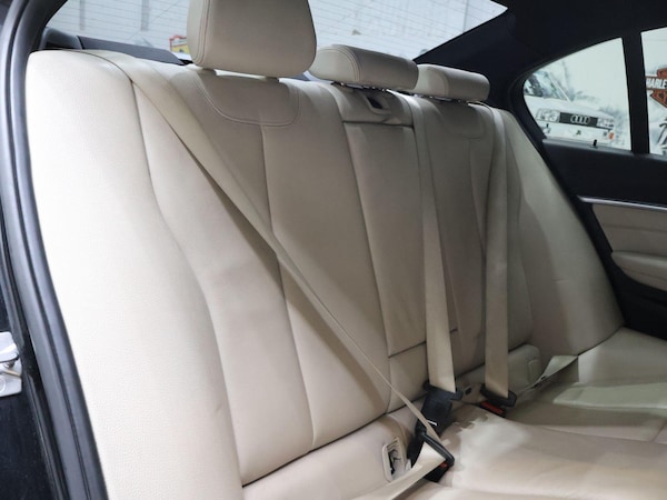 Used BMW 3 Series 2015 for sale - 76175049: Photo 10