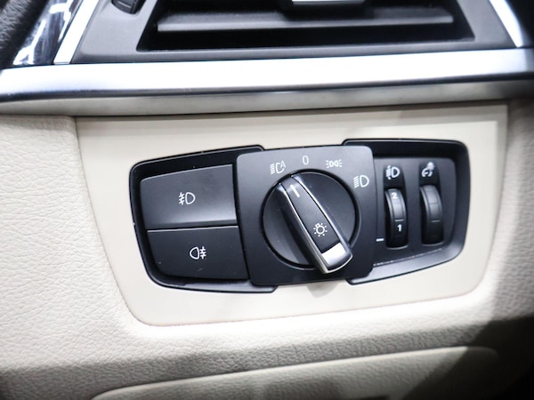 Used BMW 3 Series 2015 for sale - 76175049: Photo 31