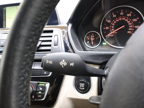 Used BMW 3 Series 2015 for sale - 76175049: Photo 33