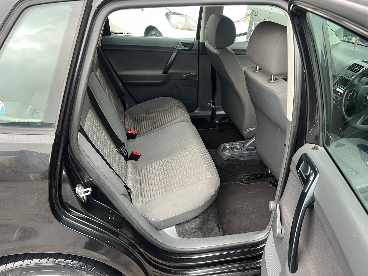 Used Volkswagen Polo 2007 for sale - 77475673: Photo 8