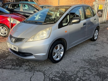 Used Honda Jazz 2009 for sale - 77077833: Photo