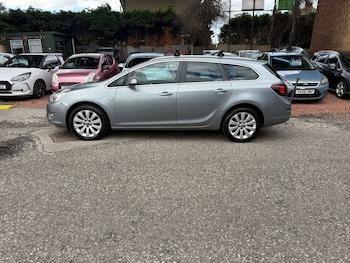 Used Vauxhall Astra 2011 for sale - 75820933: Photo
