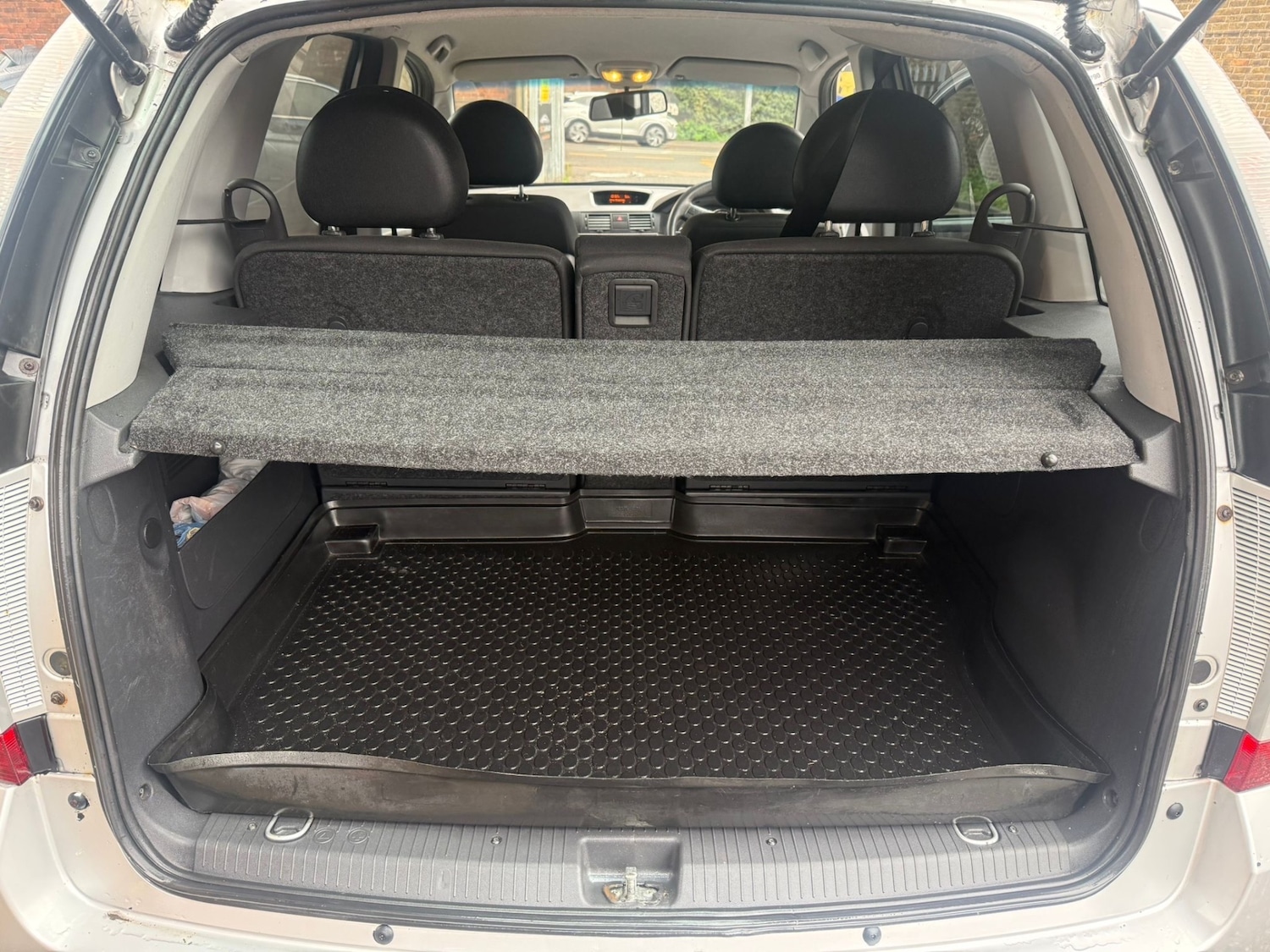 Used Vauxhall Meriva 2009 for sale - 77609684: Photo 9