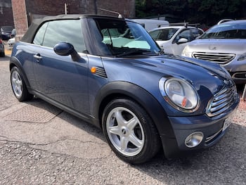 Used MINI Convertible 2009 for sale - 79664930: Photo