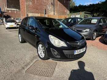 Vauxhall - Corsa