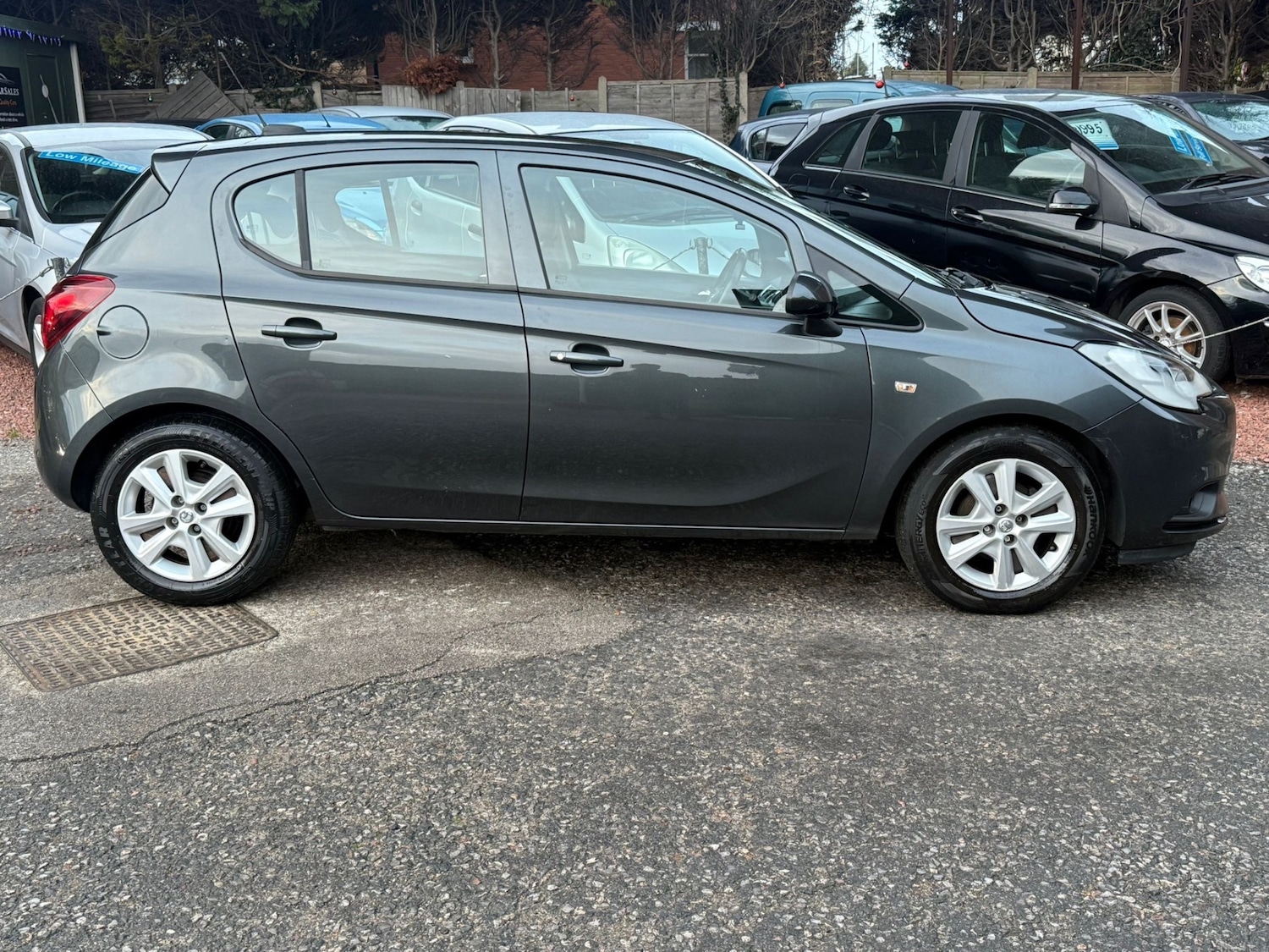 Used Vauxhall Corsa 2018 for sale - 77153932: Photo 2