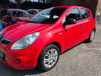 Used Hyundai i20 2011 for sale - 74976070: Photo