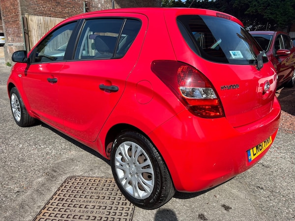 Used Hyundai i20 2011 for sale - 74976070: Photo 6