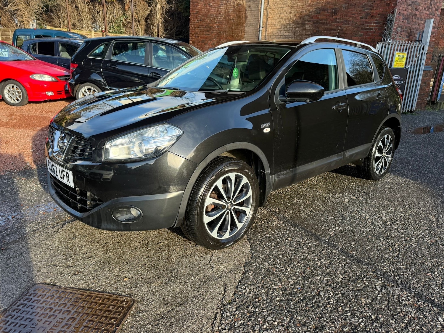 Used Nissan Qashqai 2012 for sale - 77335903: Photo 4