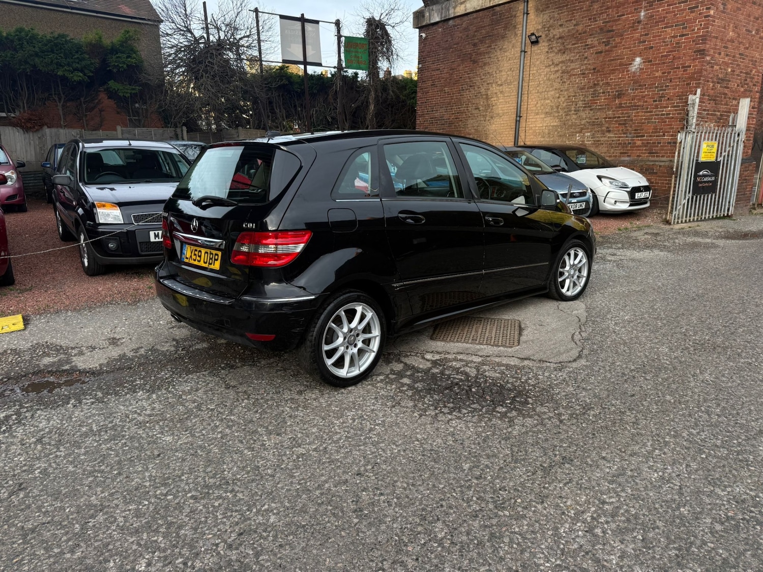 Used Mercedes-Benz B Class 2009 for sale - 76455562: Photo 4