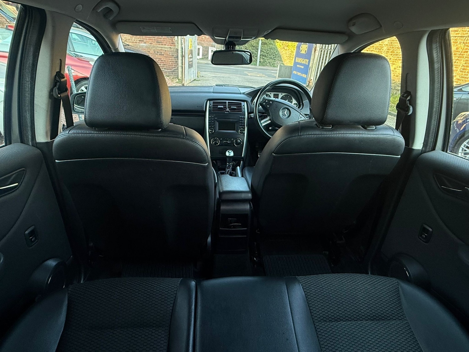 Used Mercedes-Benz B Class 2011 for sale - 77981351: Photo 7