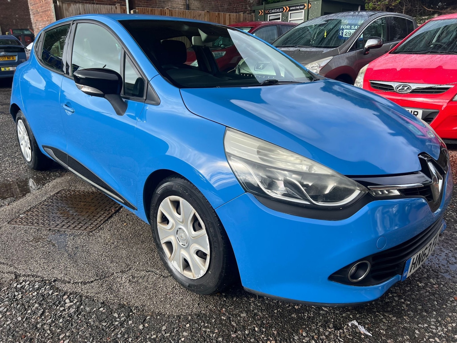 Used Renault Clio 2013 for sale - 76392321: Photo 1