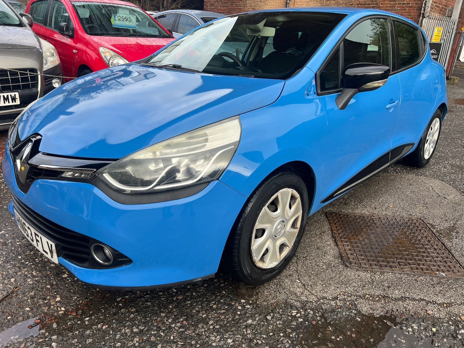 Used Renault Clio 2013 for sale - 76392321: Photo 4