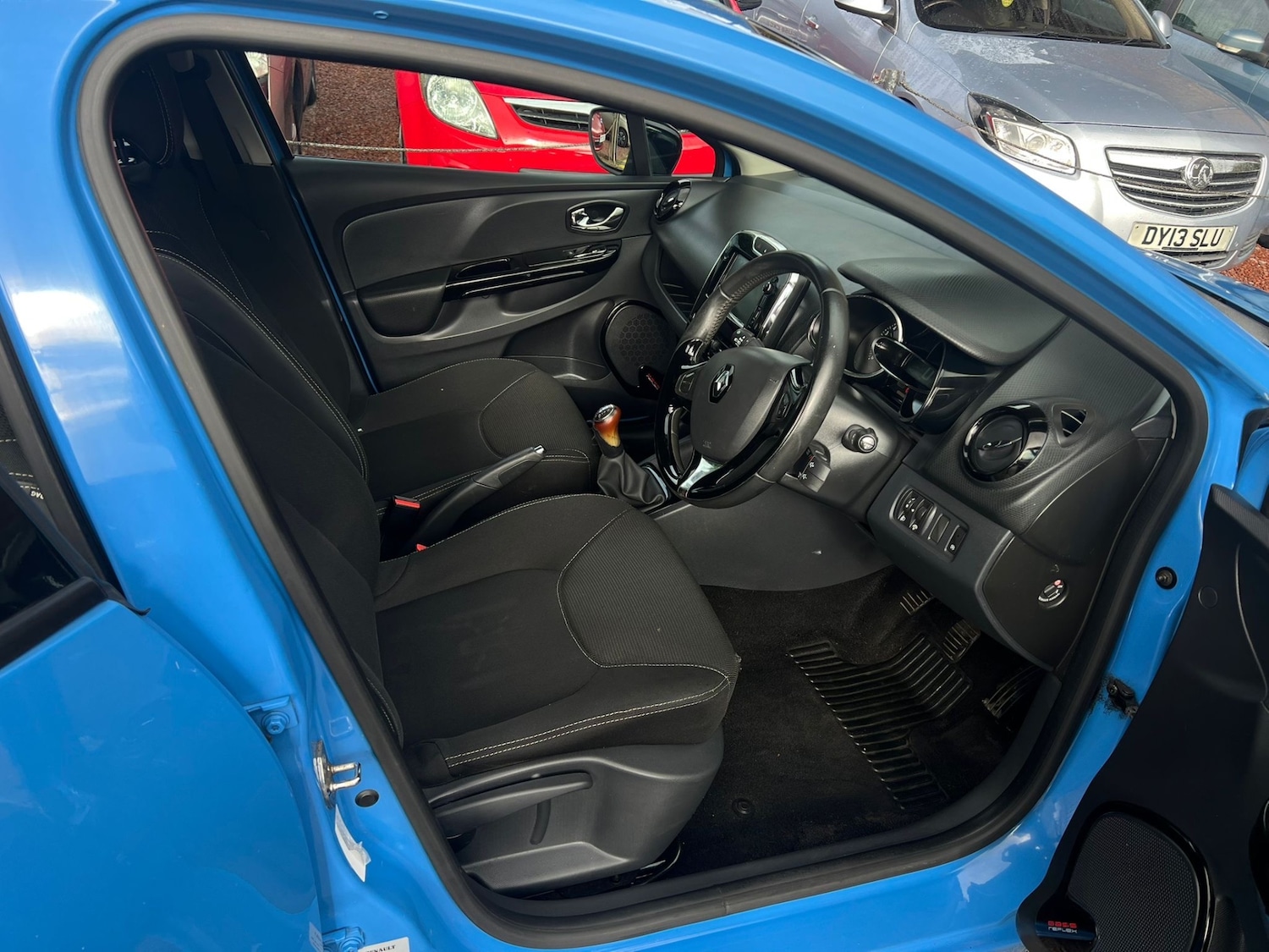 Used Renault Clio 2013 for sale - 76392321: Photo 7