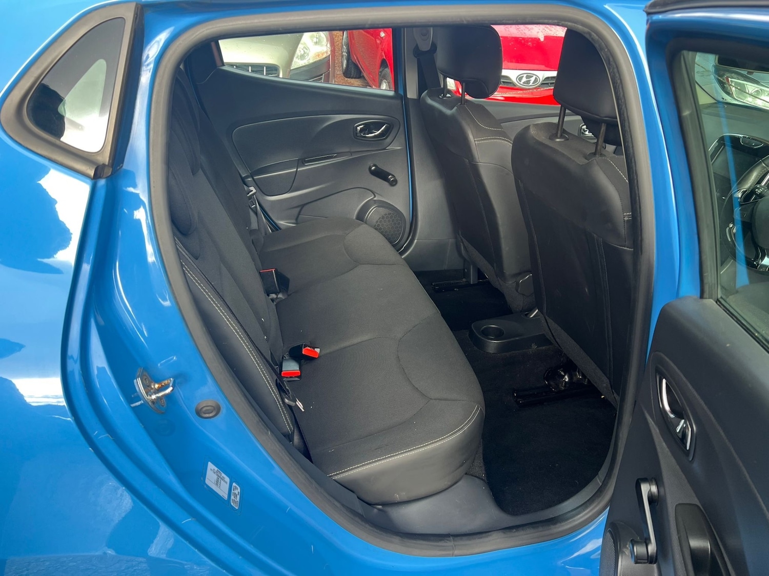 Used Renault Clio 2013 for sale - 76392321: Photo 9