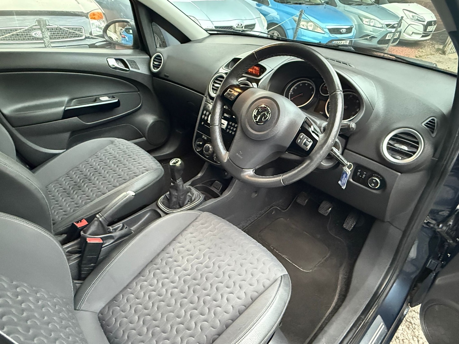 Used Vauxhall Corsa 2014 for sale - 76483112: Photo 4