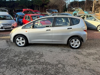 Used Honda Jazz 2009 for sale - 79060422: Photo