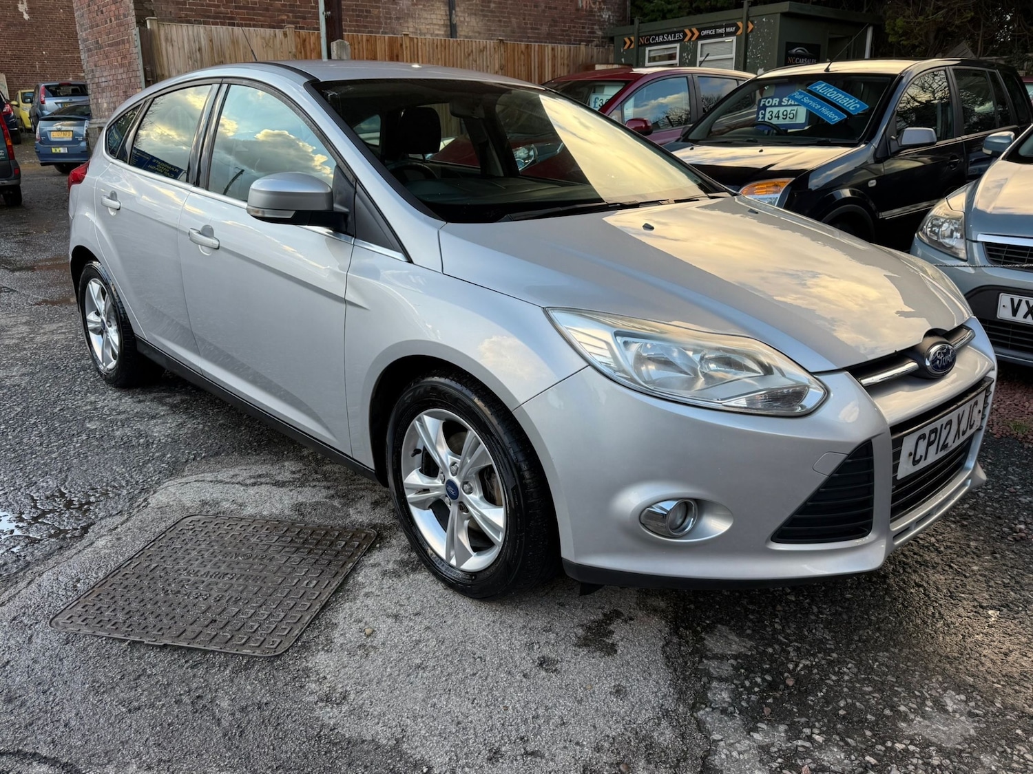 Used Ford Focus 2012 for sale - 76725545: Photo 1