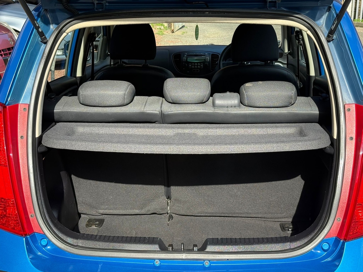 Used Hyundai i10 2009 for sale - 76179058: Photo 10
