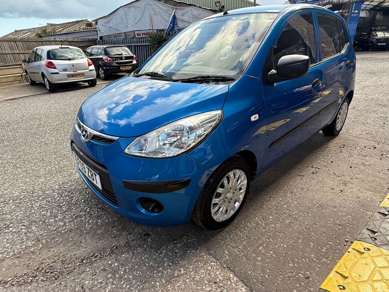 Used Hyundai i10 2009 for sale - 76179058: Photo 2
