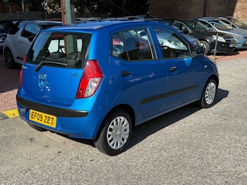 Used Hyundai i10 2009 for sale - 76179058: Photo 4