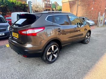 Used Nissan Qashqai 2017 for sale - 79531466: Photo