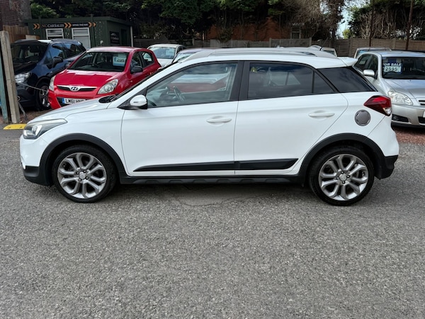 Used Hyundai i20 2016 for sale - 75252269: Photo 2