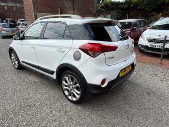 Used Hyundai i20 2016 for sale - 75252269: Photo