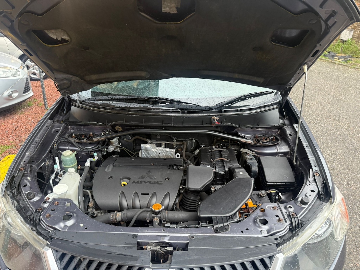 Used Mitsubishi Outlander 2010 for sale - 77641330: Photo 10