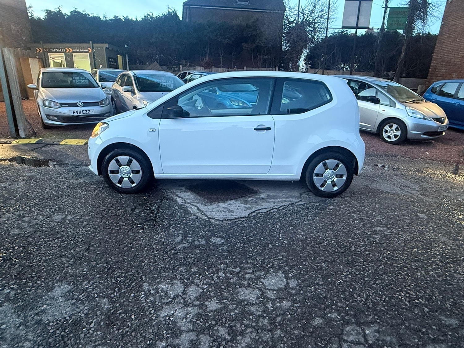 Used Volkswagen up! 2012 for sale - 77395346: Photo 5
