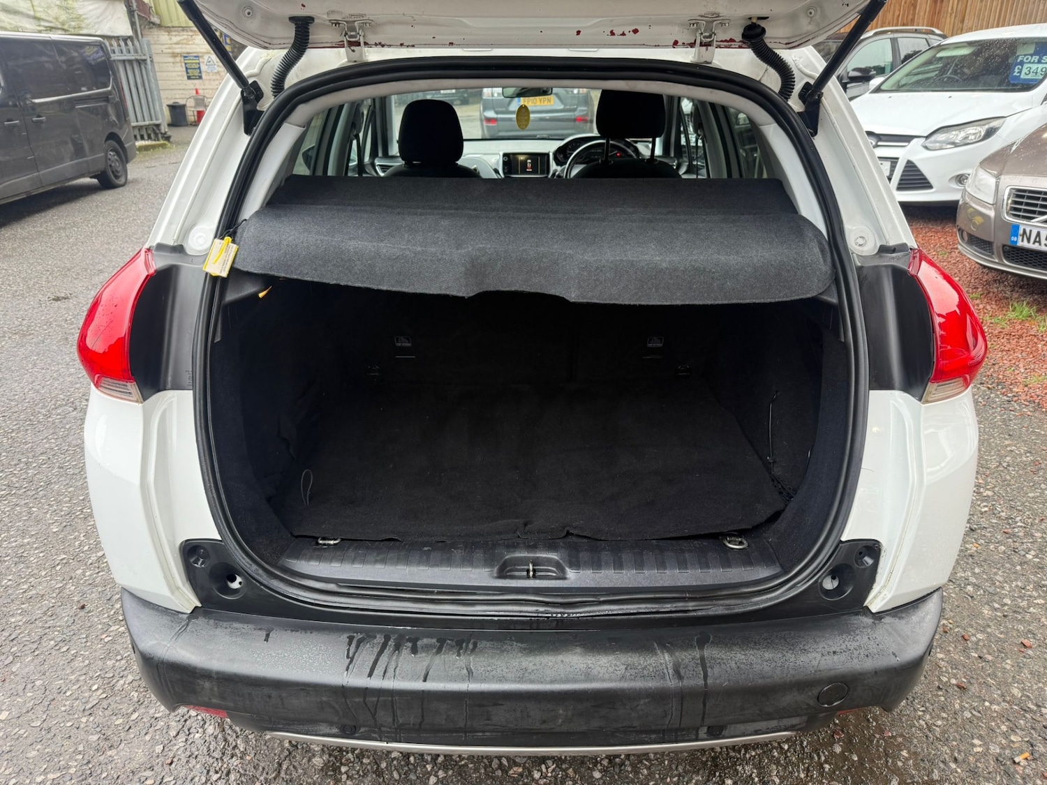 Used Peugeot 2008 2015 for sale - 78095768: Photo 8