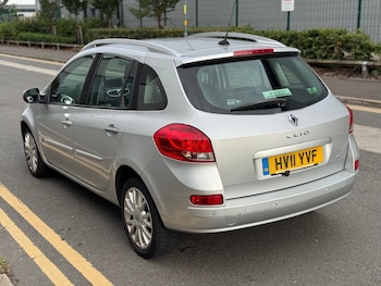 Used Renault Clio 2011 for sale - 75388136: Photo