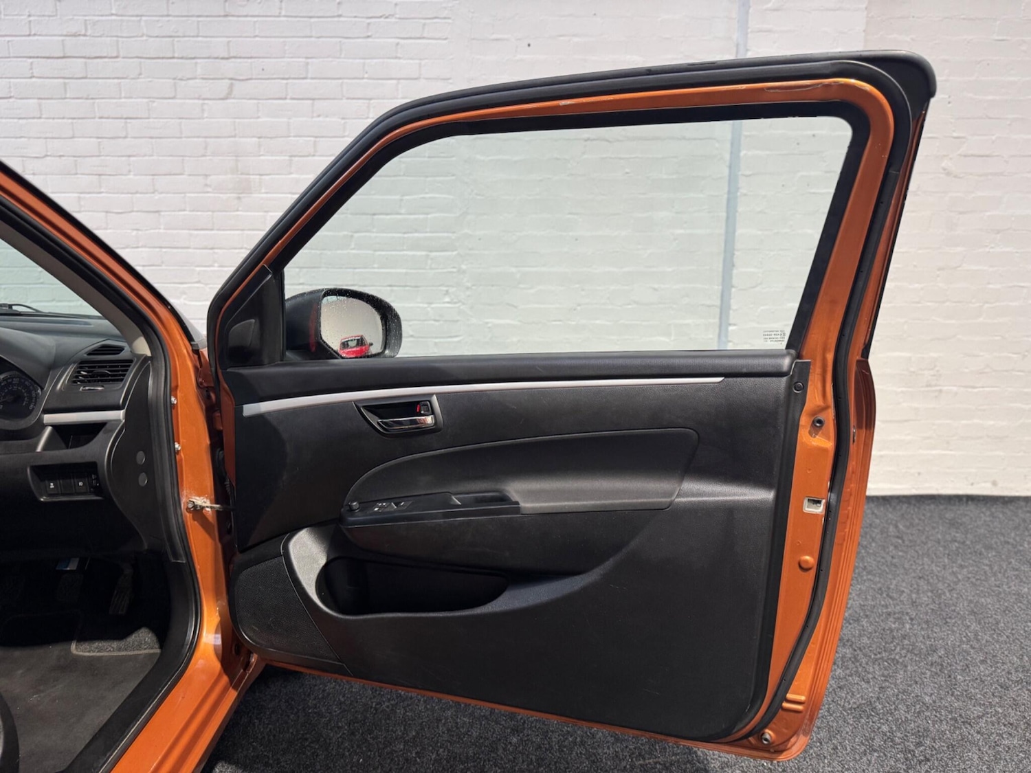 Used Suzuki Swift 2016 for sale - 76572788: Photo 27