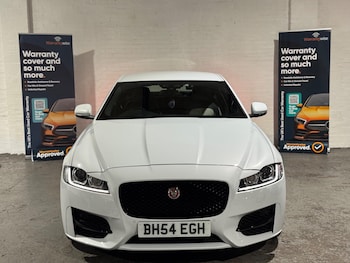 Used Jaguar XF 2016 for sale - 76189606: Photo 2
