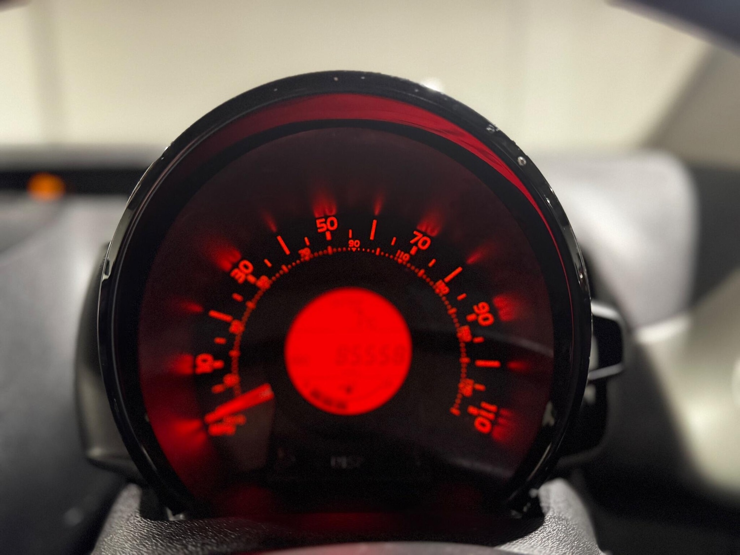 Used Peugeot 108 2015 for sale - 77030027: Photo 19