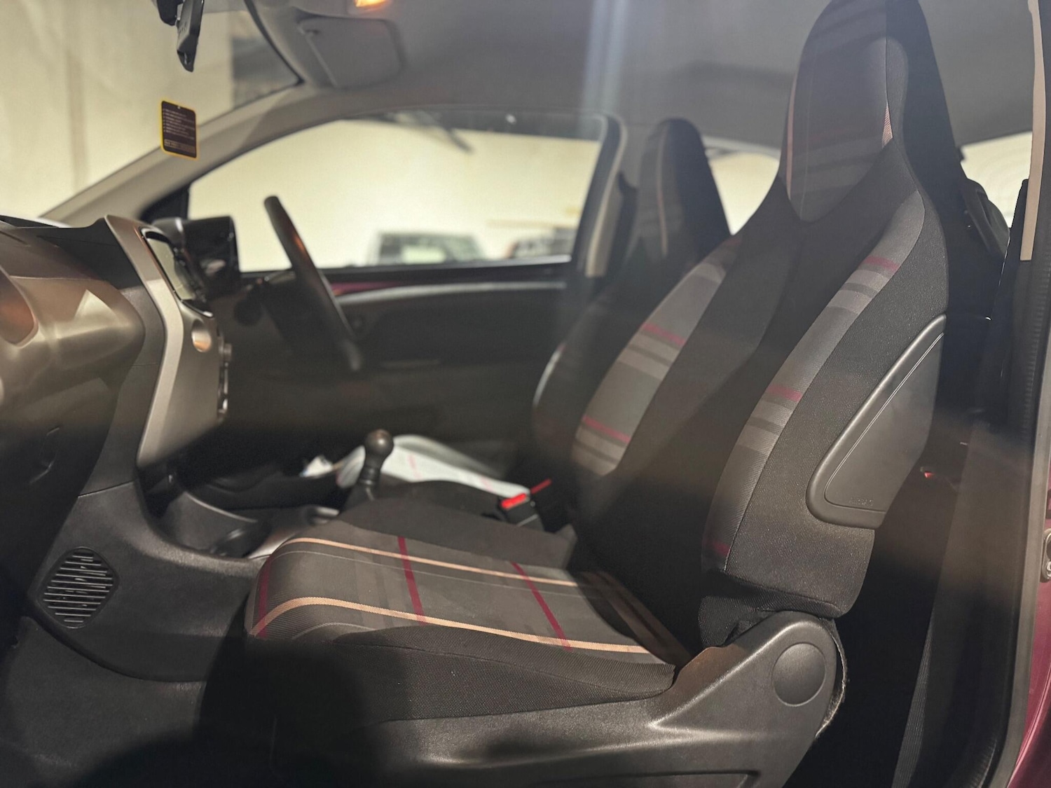 Used Peugeot 108 2015 for sale - 77030027: Photo 21