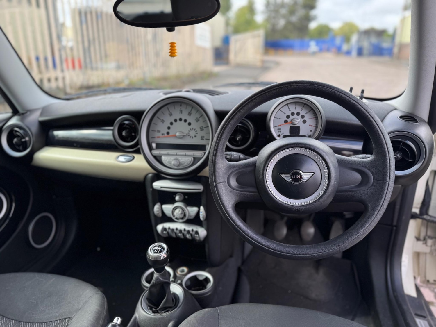 MINI Hatch (58) - 1.4 One Euro 4 3dr - Image 11